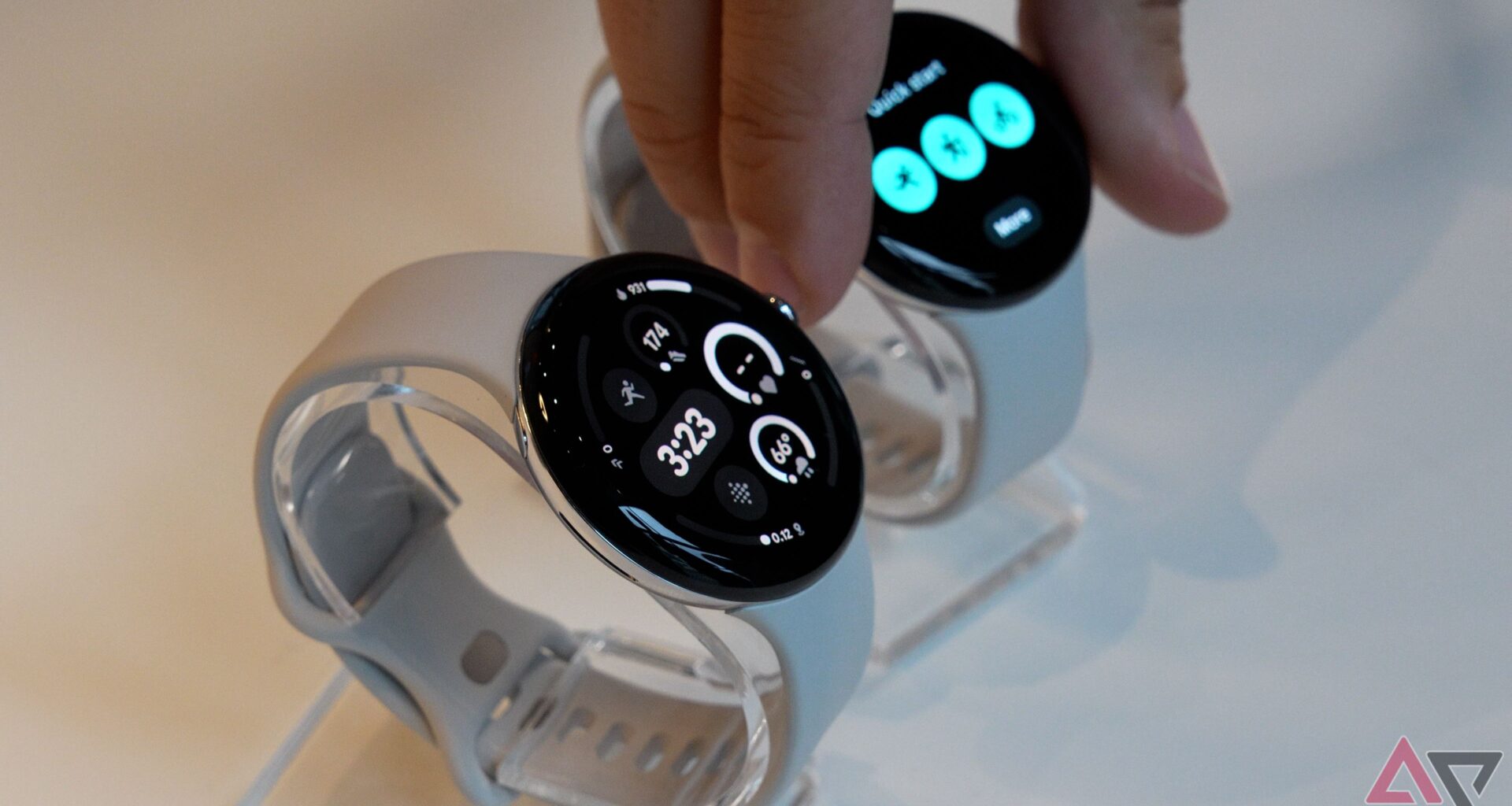 Wear OS 6 breathes new life into Facer