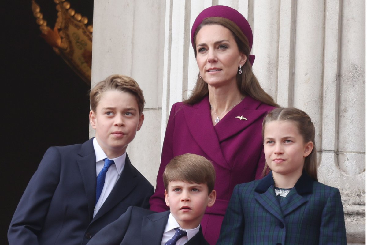Princess Charlotte With George, Louis, Kate