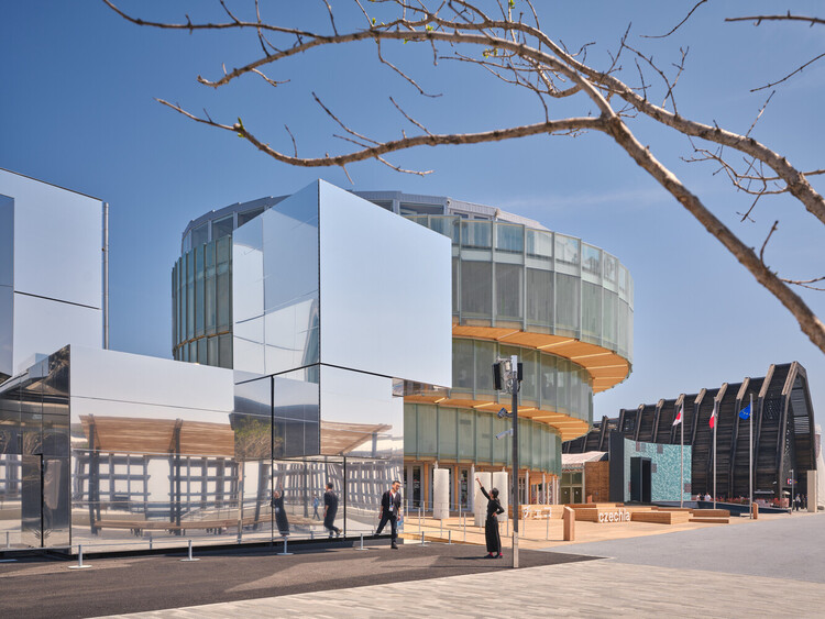 On Designing National Pavilions: Power and Identity at Universal Exhibitions - Image 1 of 15