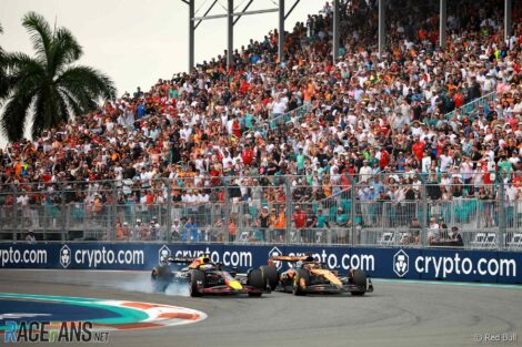Max Verstappen, Oscar Piastri, Miami International Autodrome, 2025