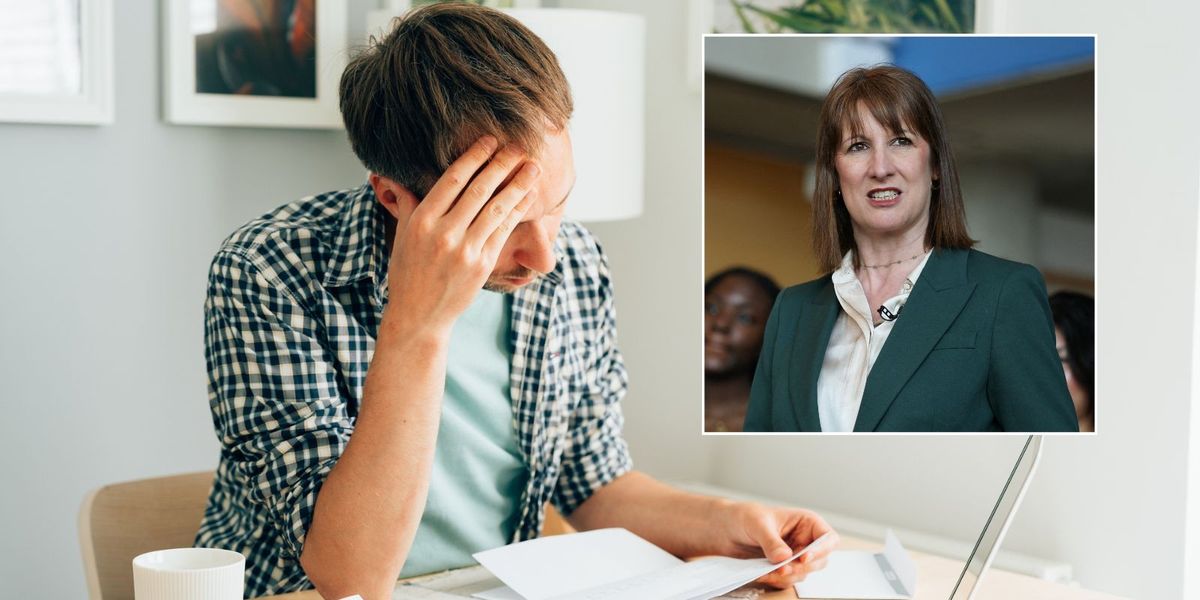 Savers risk missing out on £76,000 in retirement as Government delays major pension change