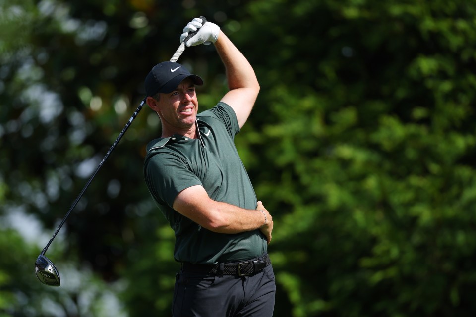 McIlroy started slowly on a low-scoring course