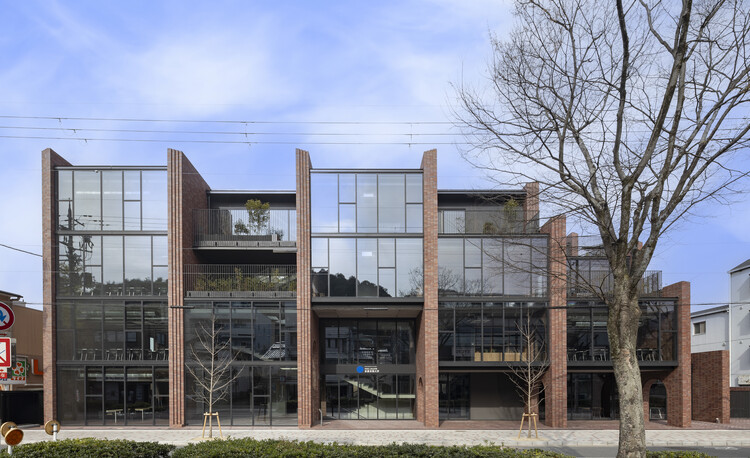 Sosho-Kan at Kyoto University of the Arts / Takenaka Corporation - Exterior Photography, Facade, Glass