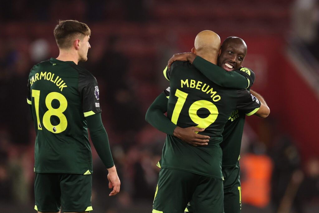 SOUTHAMPTON, ENGLAND - JANUARY 04: Yoane Wissa of Brentford celebrates scoring his sides fifth goal with team mate Bryan Mbeumo during the Premier League match between Southampton FC and Brentford FC at St Mary's Stadium on January 04, 2025 in Southampton, England. (Photo by Warren Little/Getty Images)