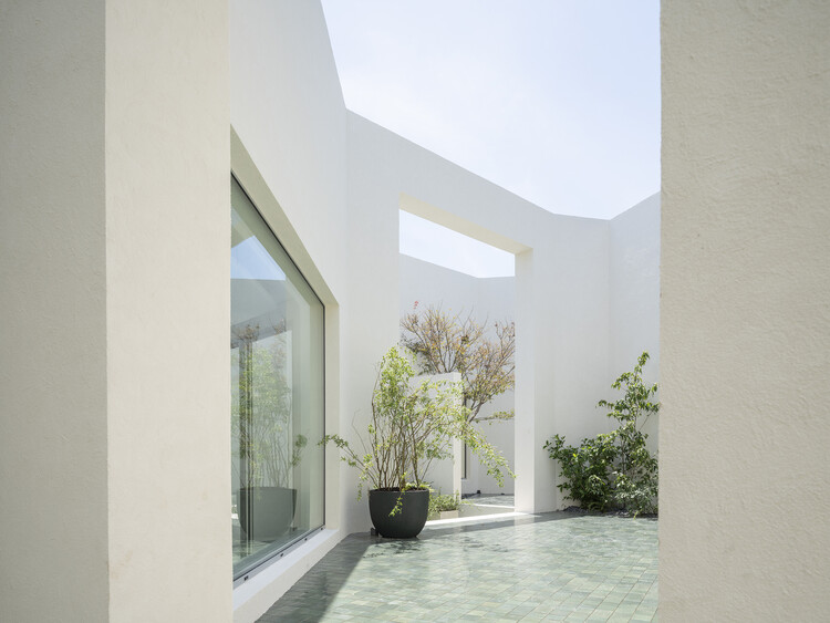 Su Yuan, House and Garden / Atelier Deshaus - Interior Photography, Courtyard