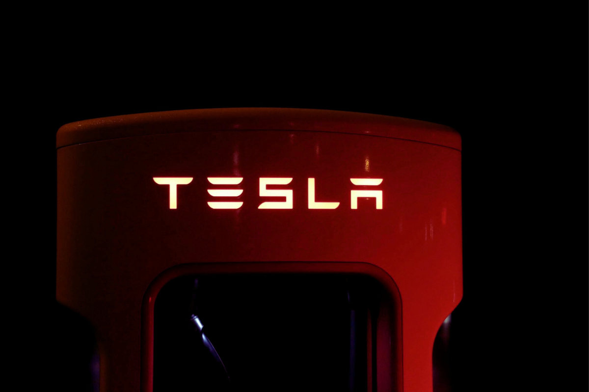 Tesla’s £7.9B Dilemma: Fix 4M Cars or Pay Up!