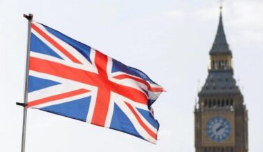 UK migration drops sharply as thousands of Indian students and workers exit