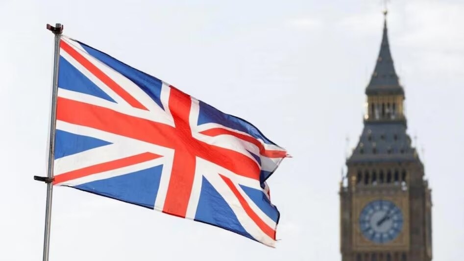 UK migration drops sharply as thousands of Indian students and workers exit