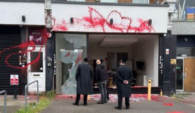 Thugs smash up Jewish-owned business in Stamford Hill - The Jewish Chronicle
