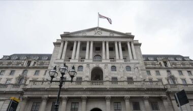 UK must rebuild trade ties with EU, says Bank of England chief