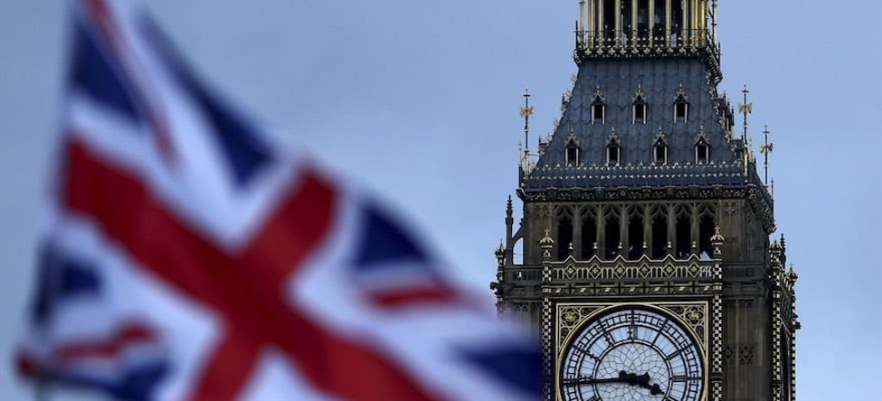 UK launches £3 billion plan to train locals, cut foreign worker reliance