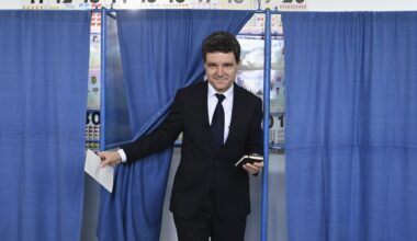 Pro-EU centrist wins Romania’s tense presidential race over hard-right nationalist