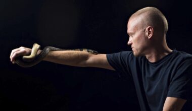 How the blood of a man who was bitten by hundreds of snakes could help save lives