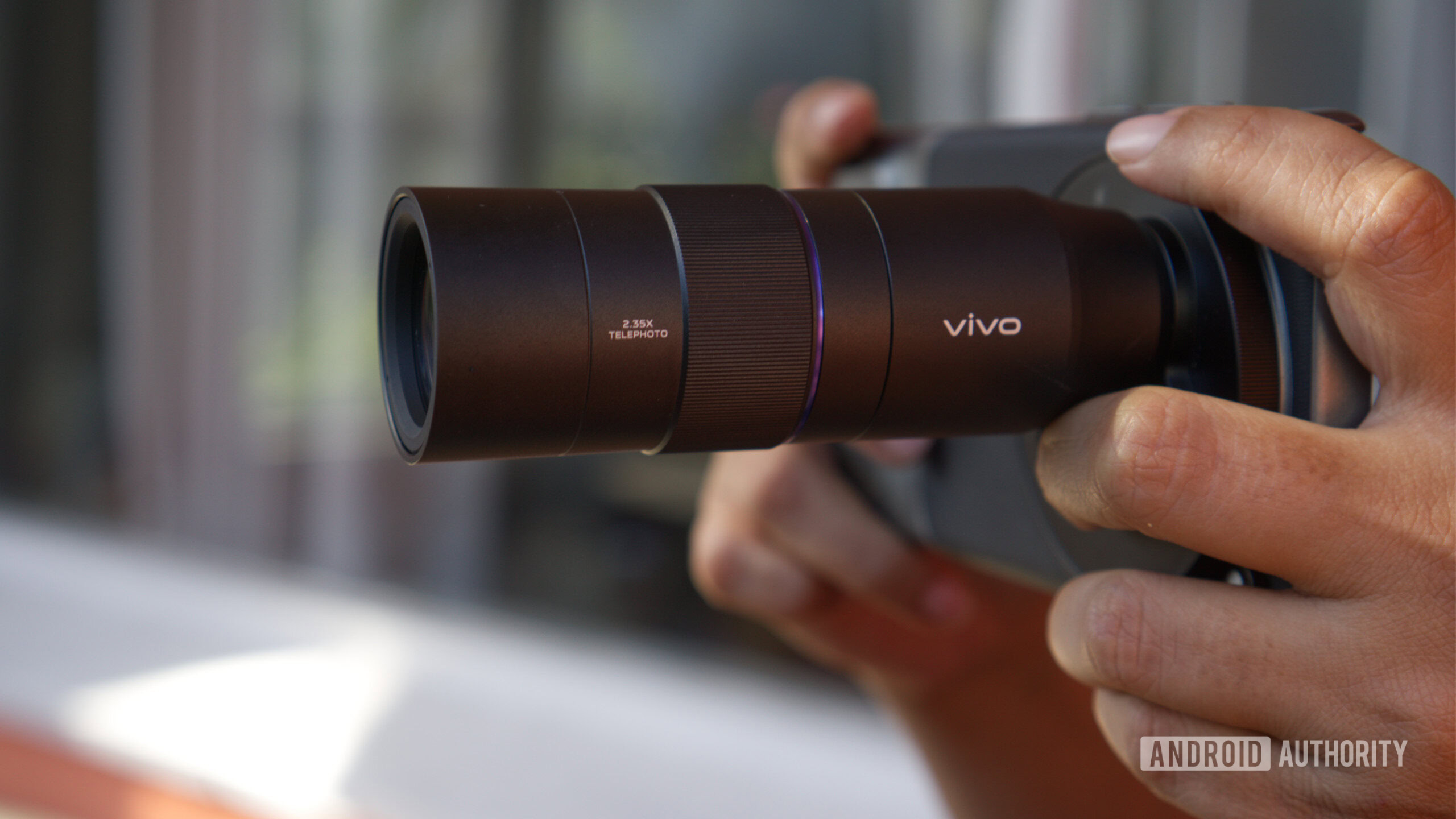 vivo X200 Ultra with external lens side view