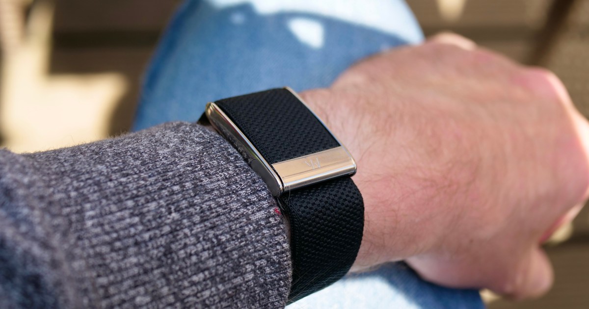 4 Whoop 5.0 features the Apple Watch 11 needs to steal