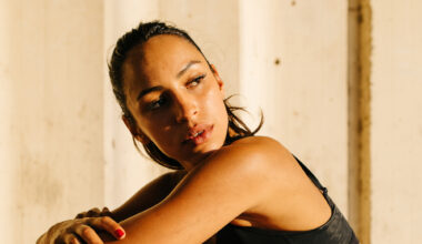 A Quick 10-Minute Workout To Do First Thing—For Better Sleep