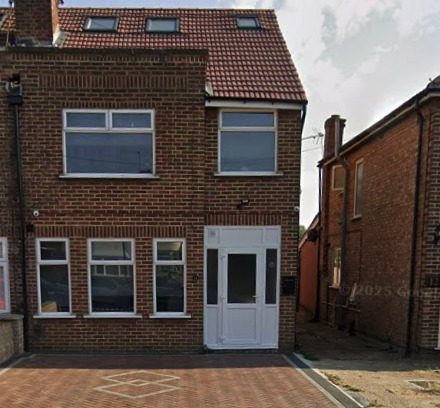 Family home in West London to become HMO despite over 100 objections