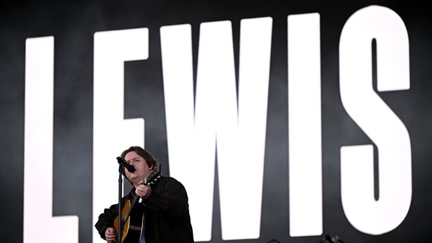 GLASTONBURY, ENGLAND - JUNE 27: Lewis Capaldi performs on the Pyramid stage during day three of Glastonbury festival 2025 at Worthy Farm, Pilton on June 27, 2025 in Glastonbury, England. Established by Michael Eavis in 1970, Glastonbury has grown into the UK's largest music festival, drawing over 20