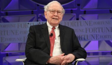 Scared of a Market Crash? Warren Buffett Says That’s Your Cue To Get Greedy