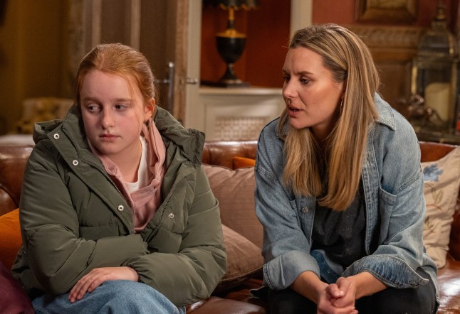 Clemmie siezes up when she talks to Dawn in Emmerdale