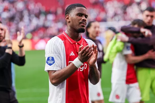 Jorrel Hato applauding Ajax's fans