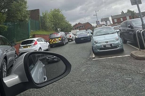 Aldi customers were stuck in traffic