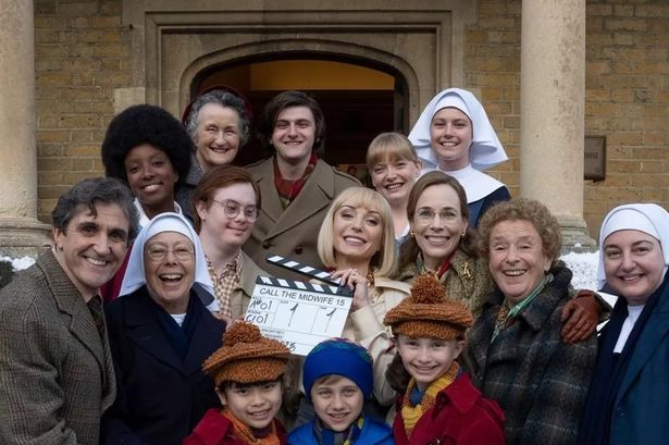 Call The Midwife cast pose for photo