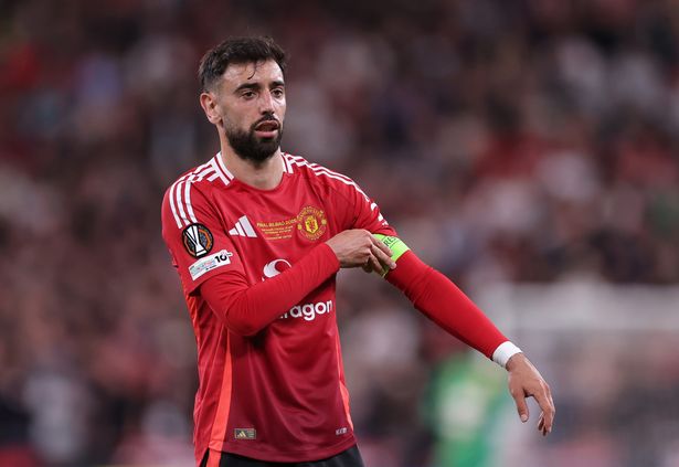Bruno Fernandes in action for Manchester United in the Europa League final.