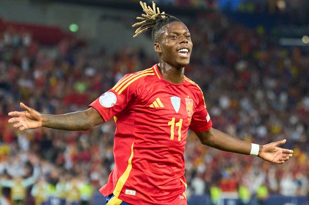 STUTTGART, GERMANY - JUNE 5: Nico Williams #11 of Spain scores for 1-0 and celebrate during the UEFA Nations League 2025 semifinal match between Spain and France at Stuttgart Arena on June 5, 2025 in Stuttgart, Germany. (Photo by EyesWideOpen/Getty Images)