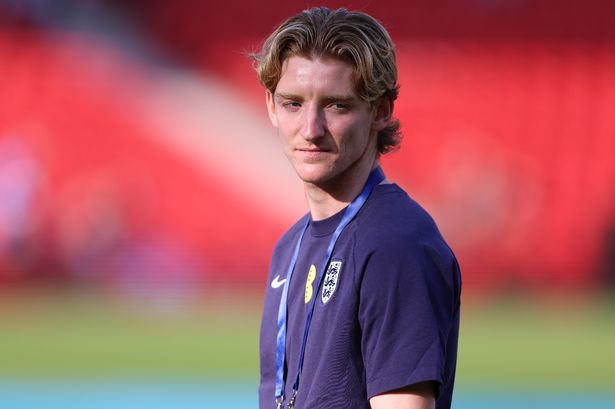 Anthony Gordon continues to be linked with a move to Liverpool