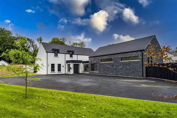 Hunters Corner, Glenavy Road, Lisburn