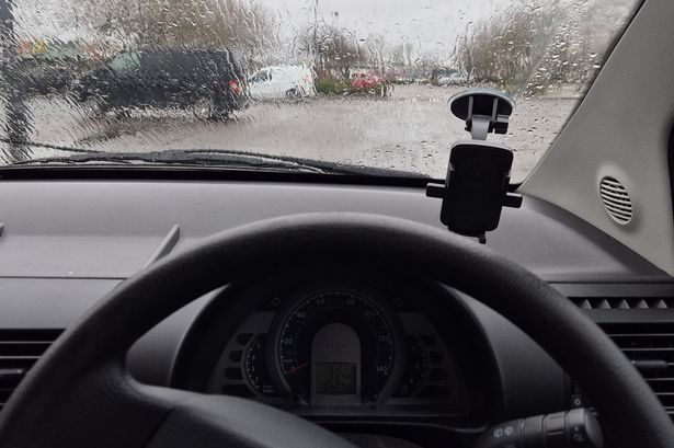 Learner drivers are struggling to book tests