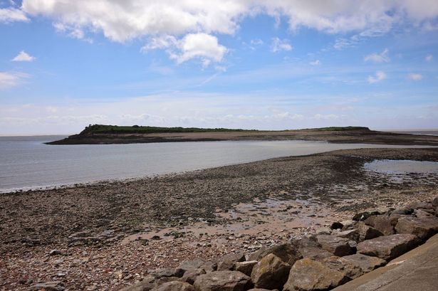 Swanbridge Bay is nestled between Barry and Penarth