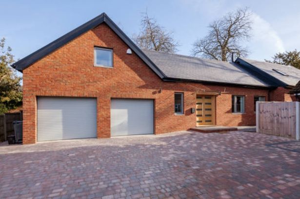 A UK law change from the Labour Party government has promised to cut red tape and allow households to install EV chargers at home easily.
