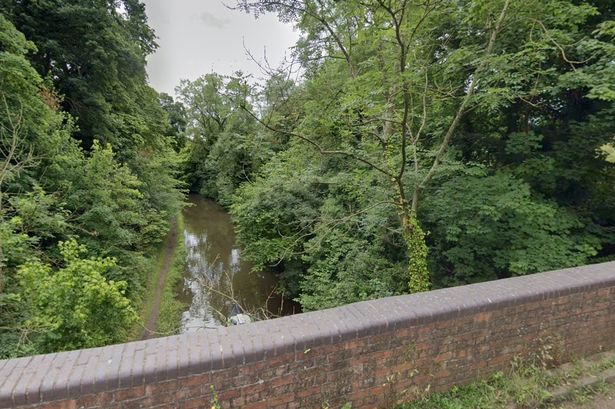  Lea End Lane in Hopwood