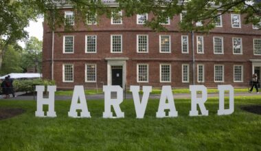 Trump moves to block U.S. entry for foreigners planning to study at Harvard University