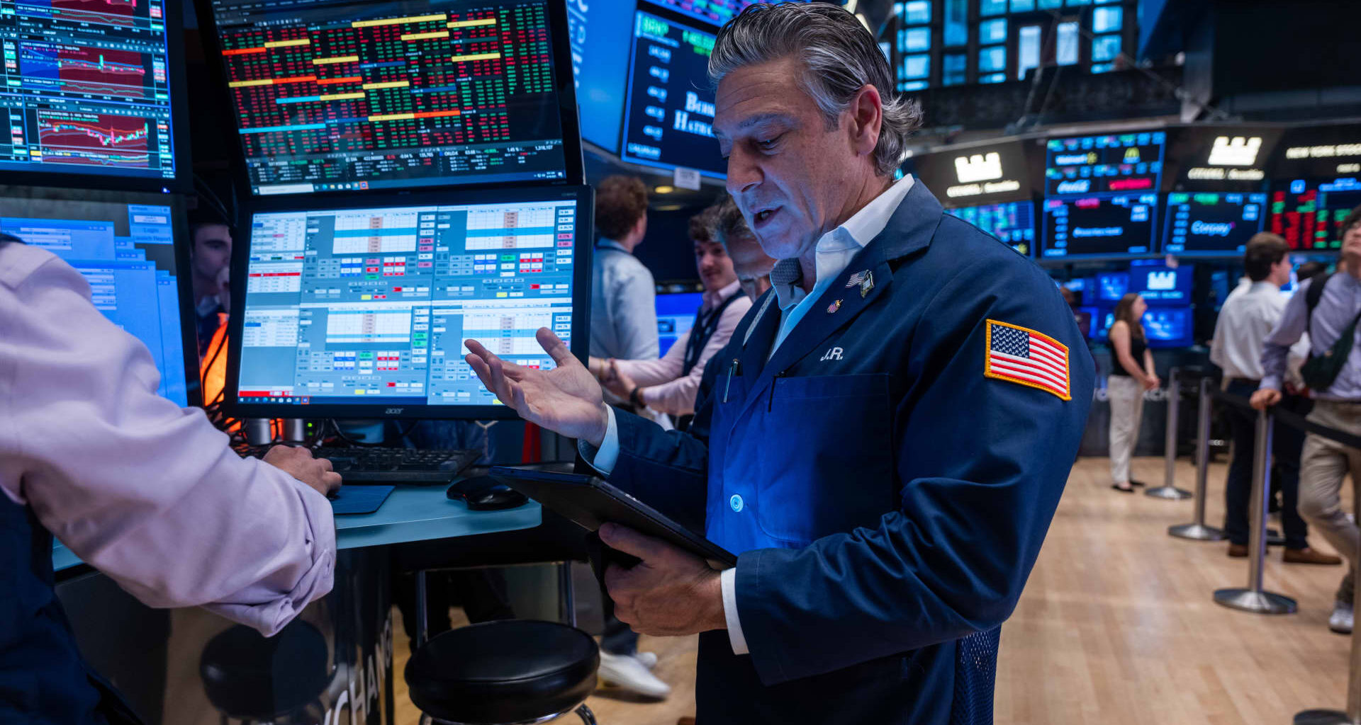 Stock market today: Live updates