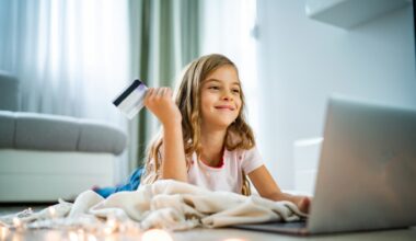 How to raise money savvy kids in a world of instant gratification