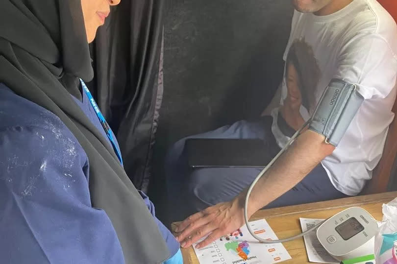 Local Democracy Reporter Gurdip Thandi undergoing an NHS health check.