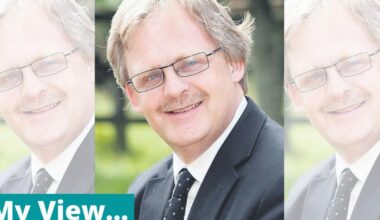 North Wales MS shares his time at Wrexham Maelor Hospital