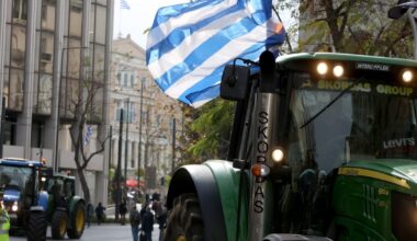 Prosecutor implicates two Greek ministers in huge EU farm fraud – POLITICO