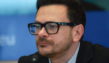 To free Russia from Putin we need to save Ukraine first, Russian opposition tells EU – POLITICO