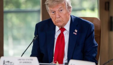 EU denies it will yield to Trump’s 10 percent base tariff – POLITICO