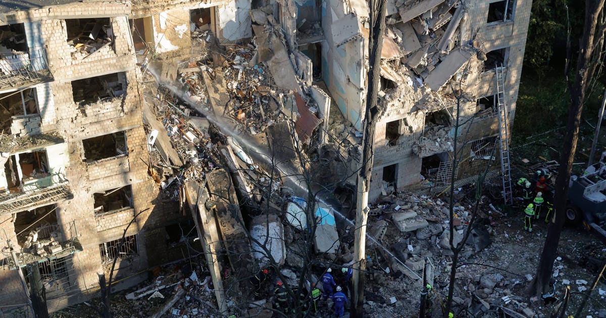 Russia hits Kyiv with huge attack while condemning US strikes on Iran – POLITICO