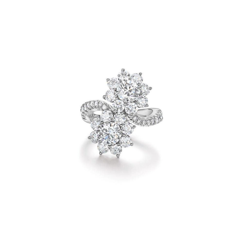Multistone diamond ring with floral design