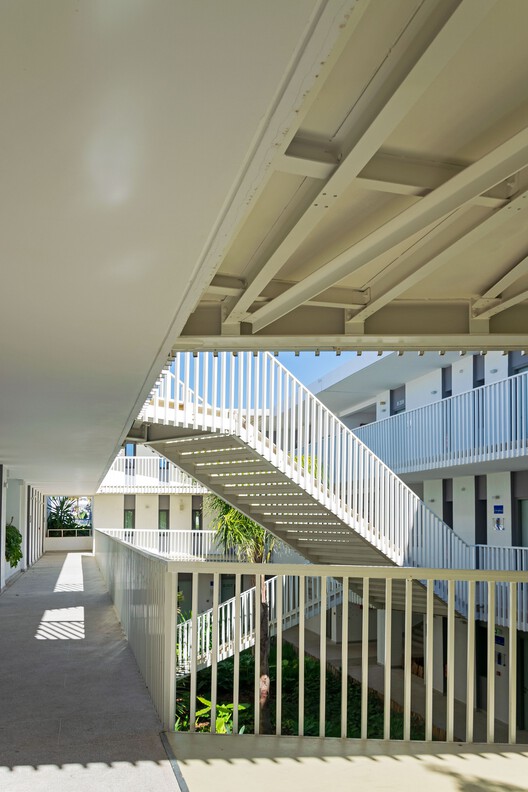 Descartes School / Arpio Architects - Image 4 of 27