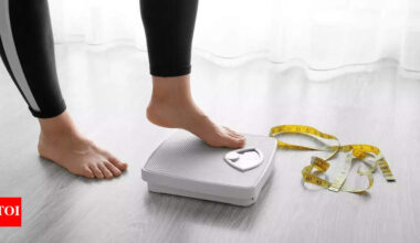 Woman sheds 4 stone(25 kilos) in 4 months on Mounjaro, then suffers liver failure—how the drug works and its risks