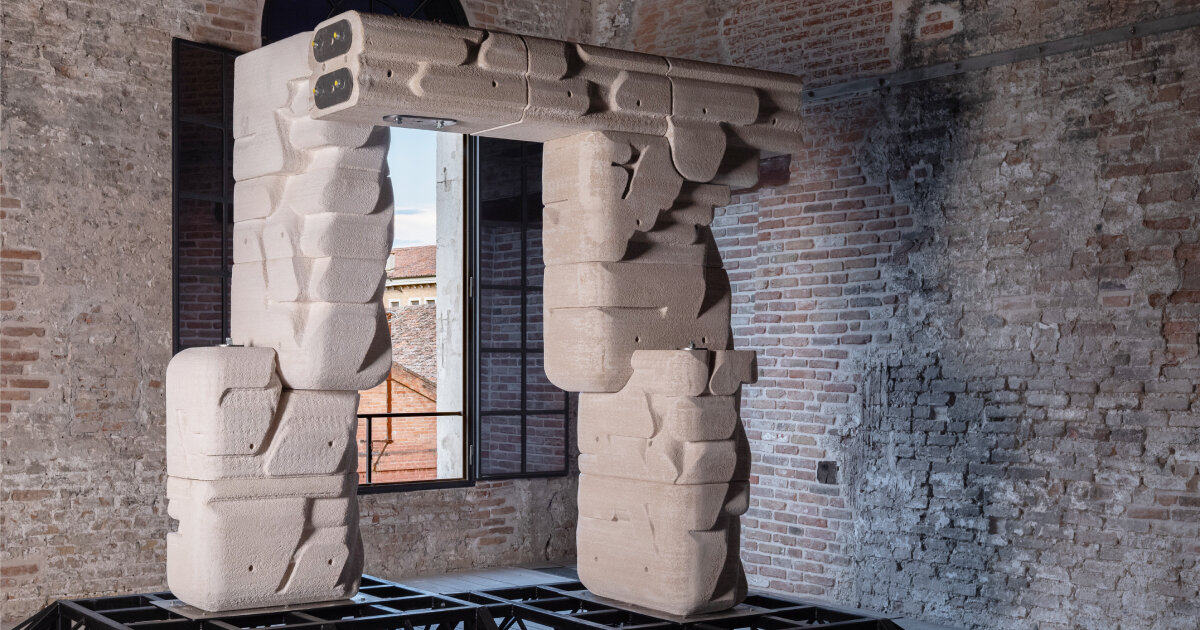 venice biennale exhibits 3D printed marble dust installation