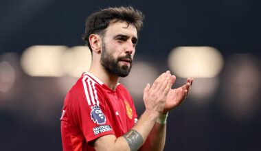Bruno Fernandes weighing up Manchester United exit after holding positive talks over lucrative Saudi transfer