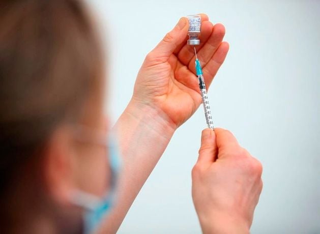 Health: Presence of rapidly-spreading new Covid variant confirmed in NI